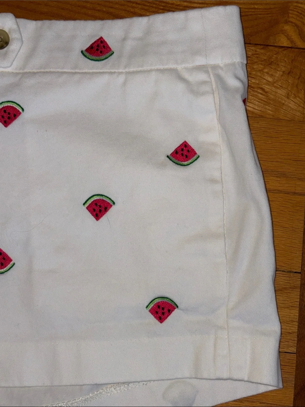 J.Crew Watermelon Embroidered Shorts Women’s 8 White Preppy Summer